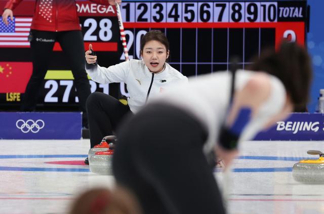 开云体育入口-韩雨“读冰”失误中国队遇三连败 教练：发挥有点紧