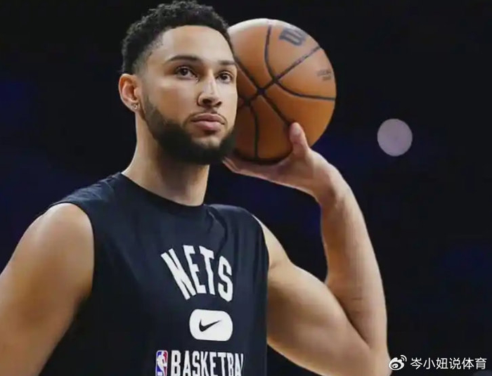 西蒙斯状元出道，生涯也没什么大伤，为何就是打不出来呢？|尼古拉-约基奇|费城76人队|本-西蒙斯|nba|76人_新浪体育_新浪新闻